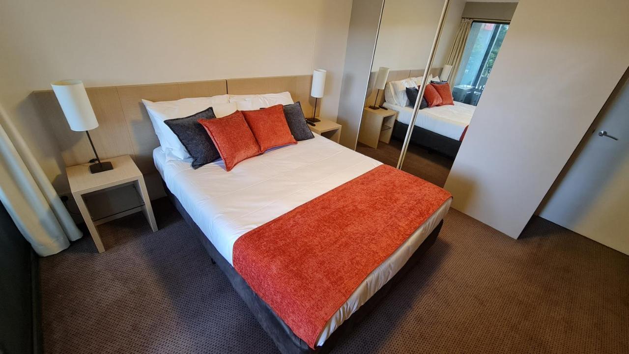 Apartment 1br Executive In Centre Canberra