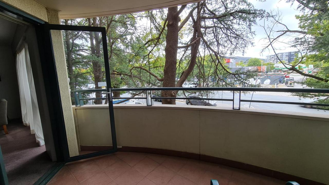 1br Executive In Centre Apartment *